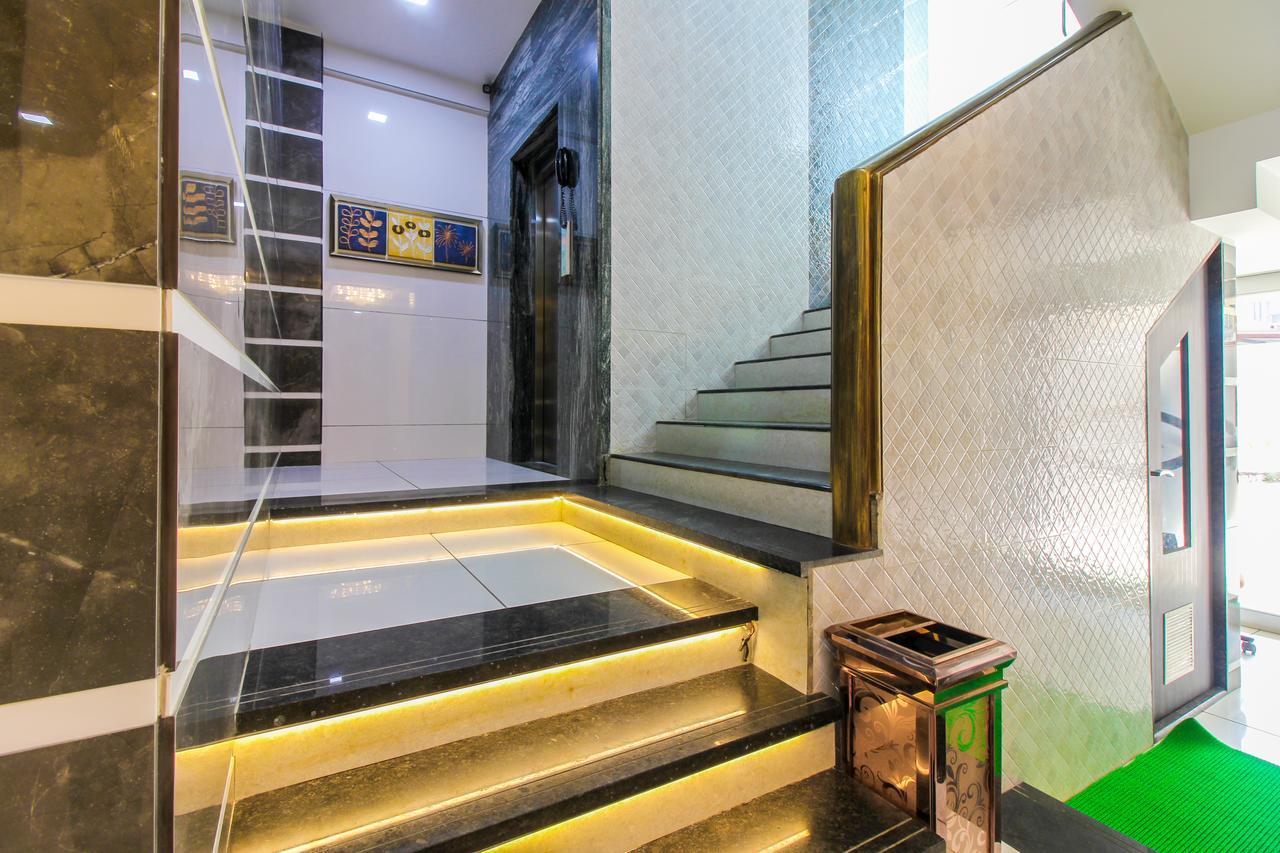 Fabhotel Laaiba Residency Bombay Esterno foto